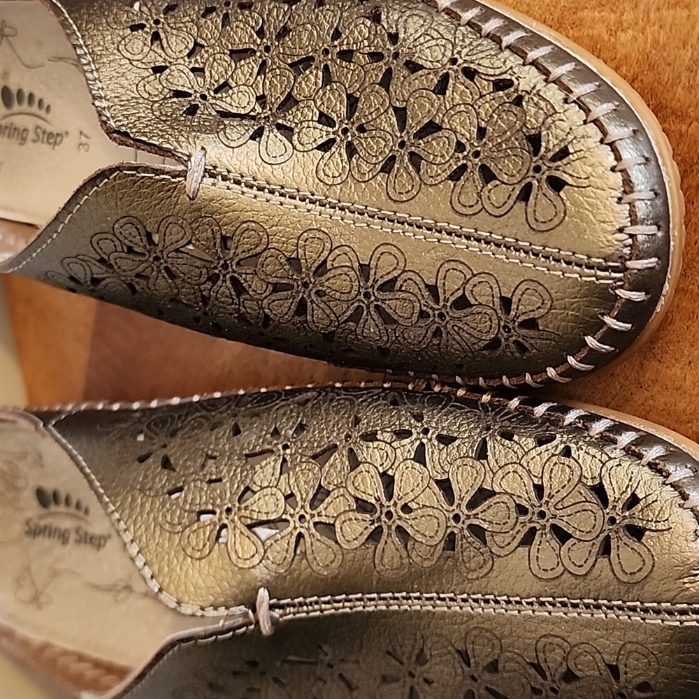 Spring Step Metallic Slide Mule - image 7